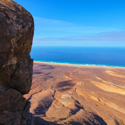 iStock-885919676pico zarza trail_result